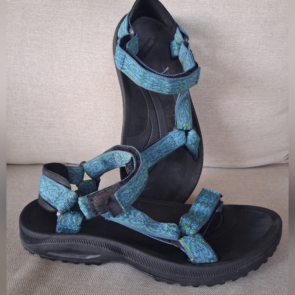 Women's Blue Patterned Sandals